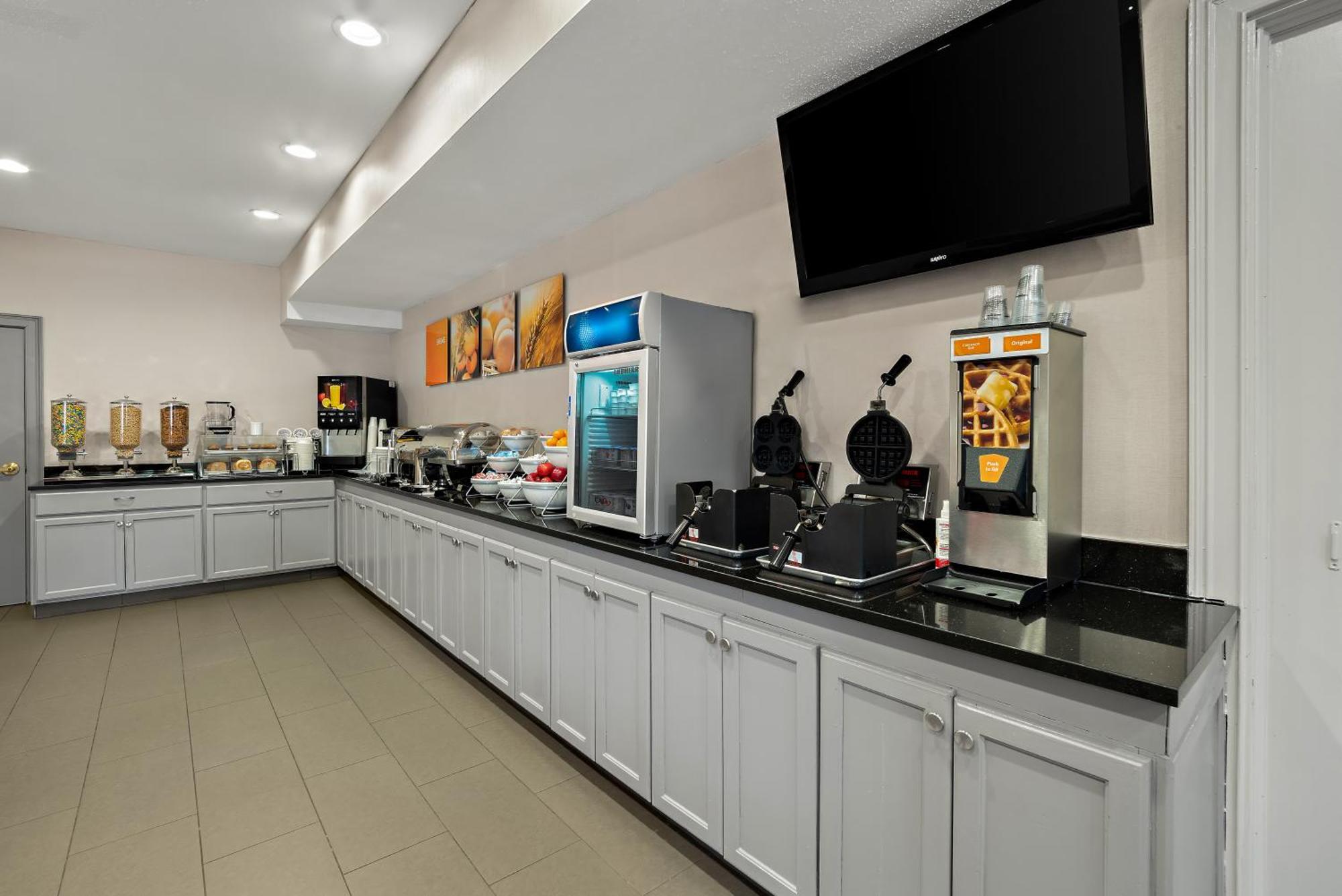 Comfort Inn & Suites Santee I-95 Esterno foto