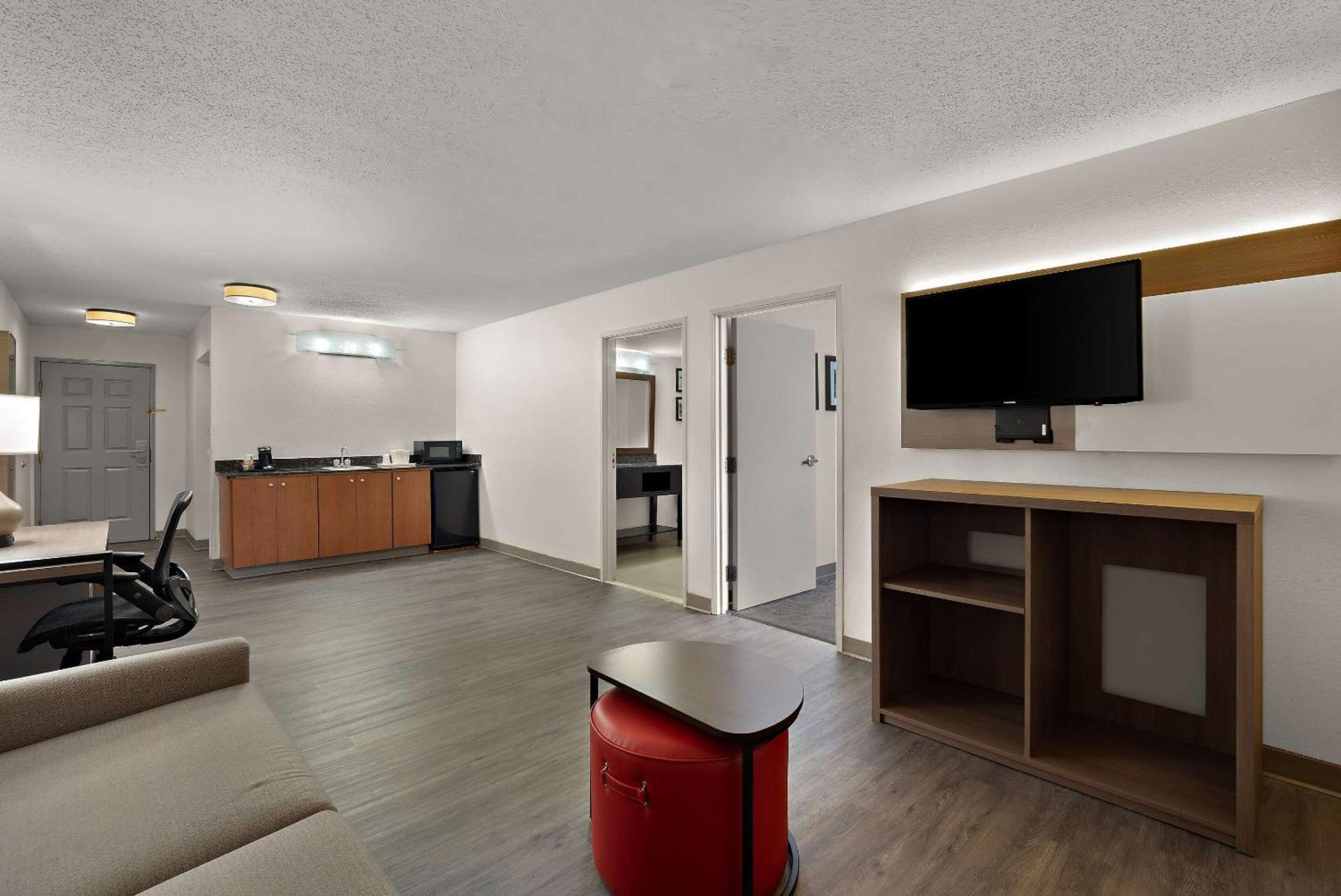 Comfort Inn & Suites Santee I-95 Esterno foto