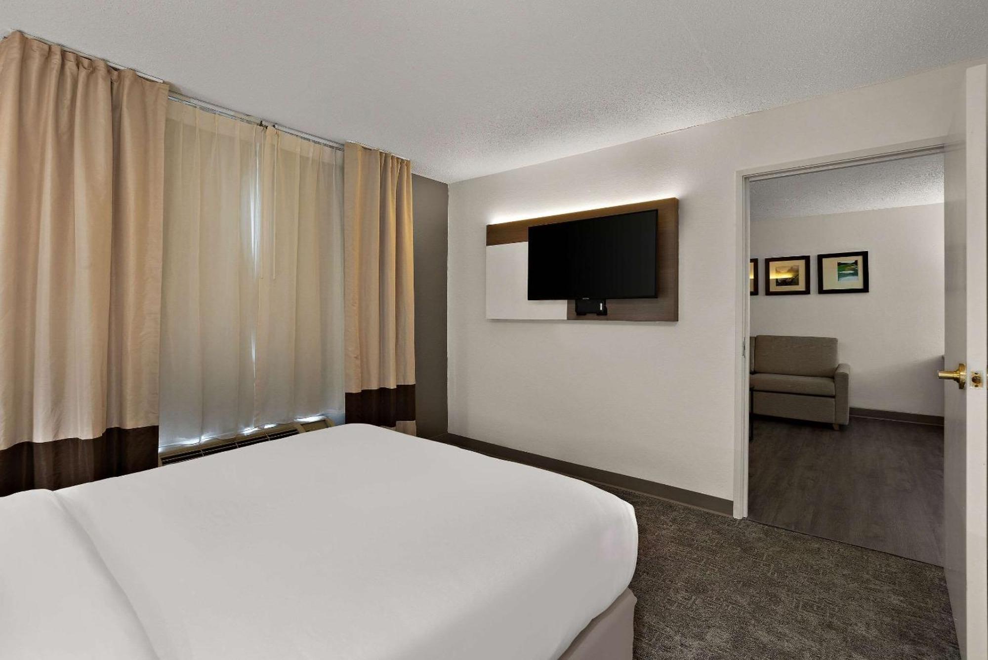 Comfort Inn & Suites Santee I-95 Esterno foto