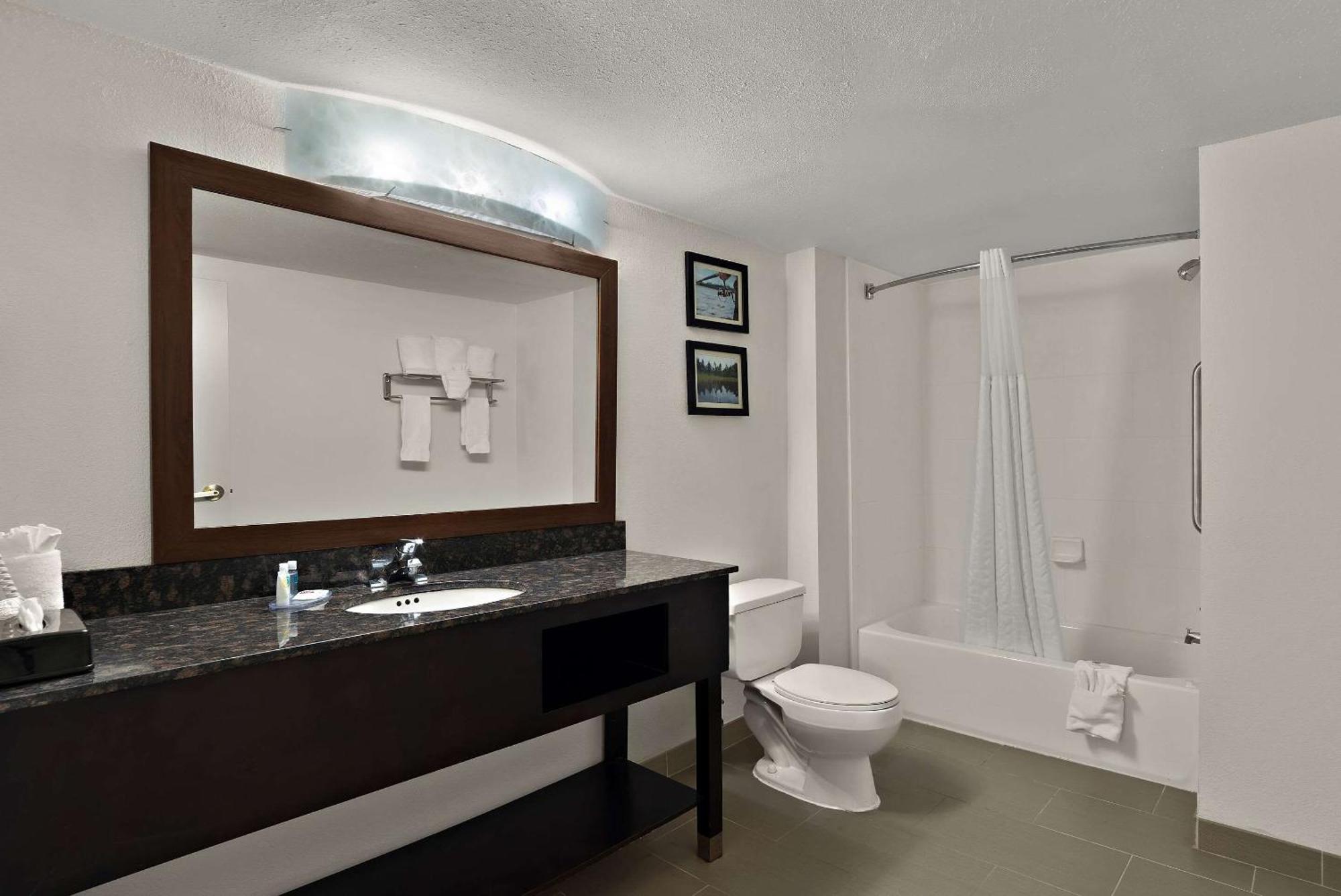 Comfort Inn & Suites Santee I-95 Esterno foto