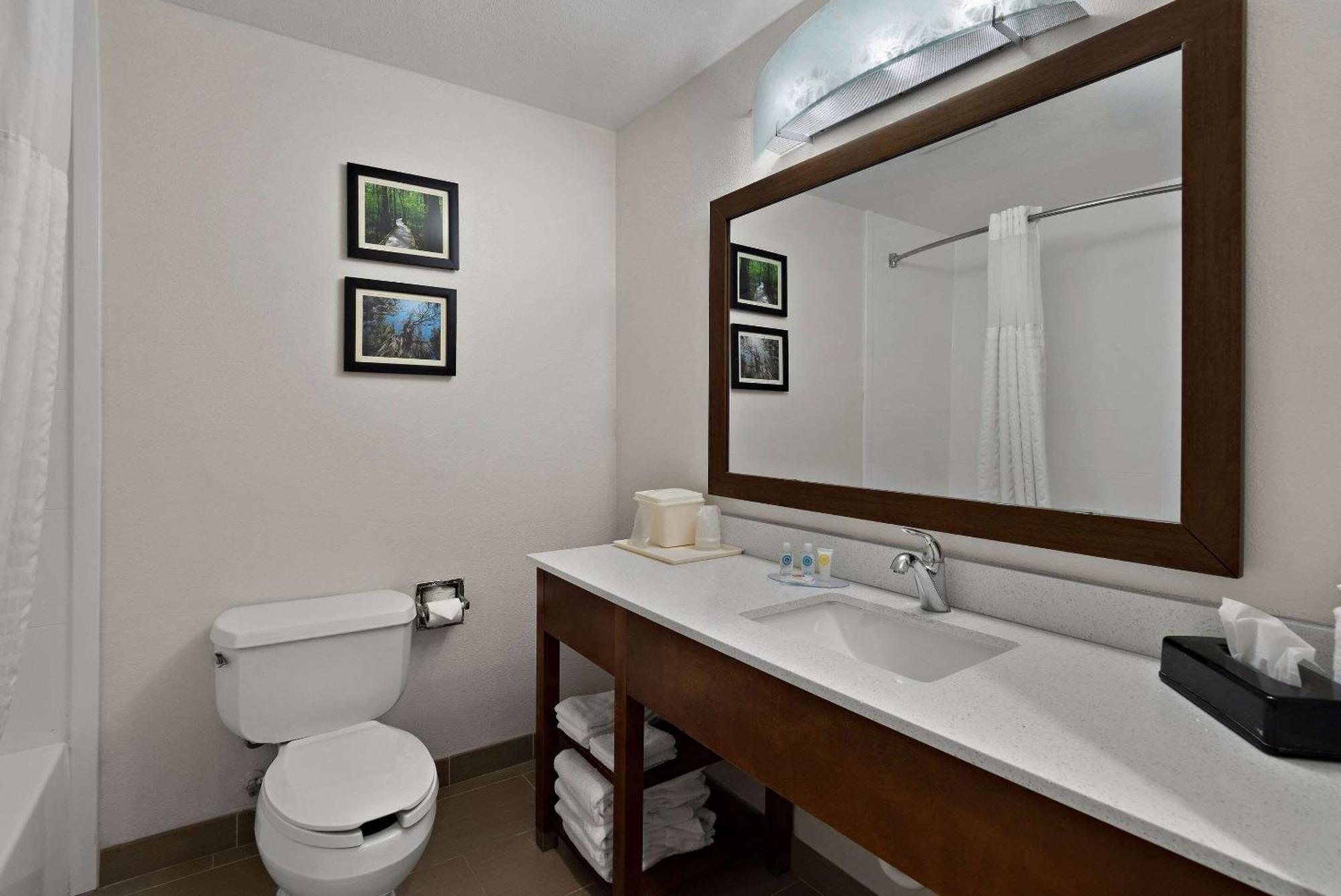Comfort Inn & Suites Santee I-95 Esterno foto
