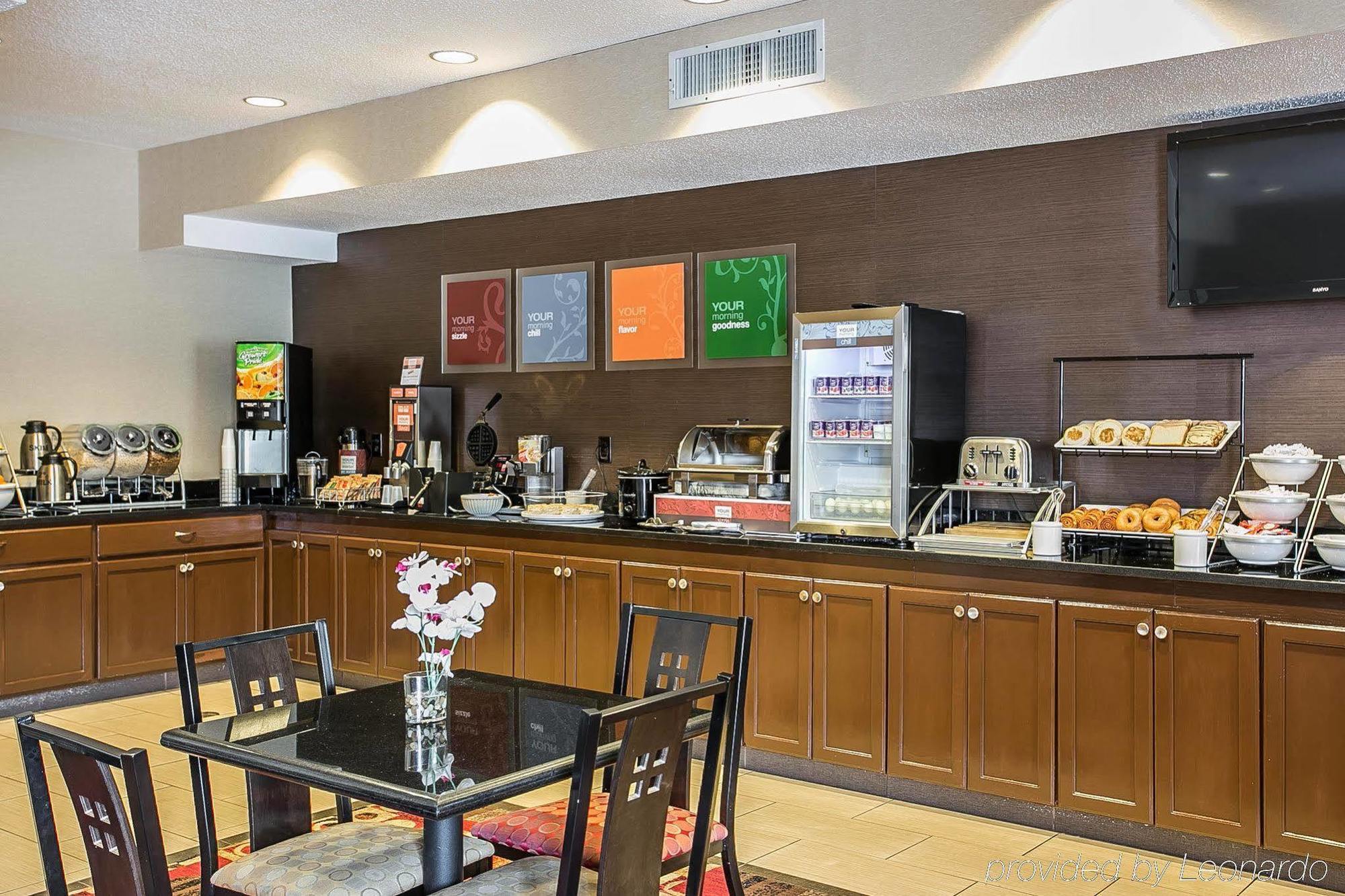 Comfort Inn & Suites Santee I-95 Esterno foto